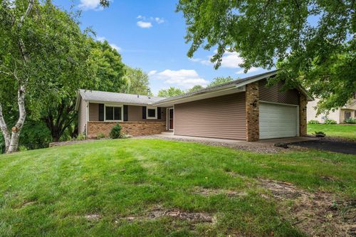 6920 Dallas Ln N, Maple Grove, MN, 55311-3425 | Card Image