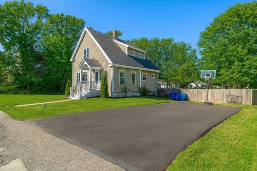 101 Belmont St, Rockland, MA, 02370-2238 | Card Image