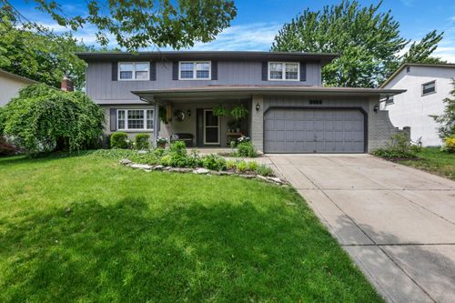 5765 Shadowbrook Dr, Columbus, OH, 43235-7568 | Card Image
