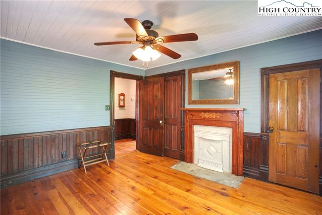326 Green St, House other with 3 bedrooms, 4 bathrooms and null parking in Blowing Rock NC | Image 33