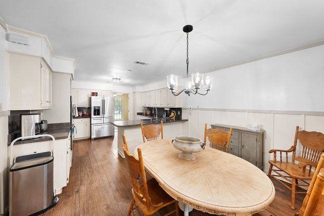 1440 Live Oak St, House other with 3 bedrooms, 3 bathrooms and null parking in Sulphur Springs TX | Image 15
