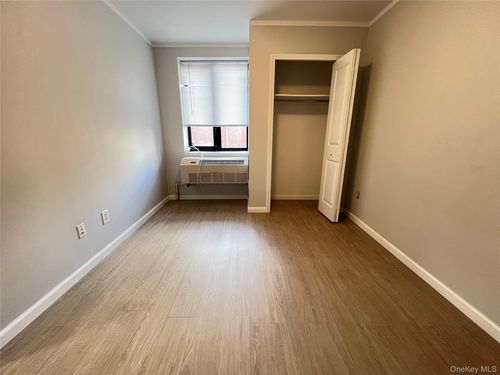 apt-3h-6070 Woodhaven Blvd, Elmhurst, NY, 11373-5545 | Card Image