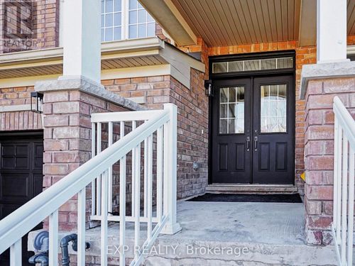 9 Matthewson Ave, Bradford, ON, L3Z0P3 | Card Image