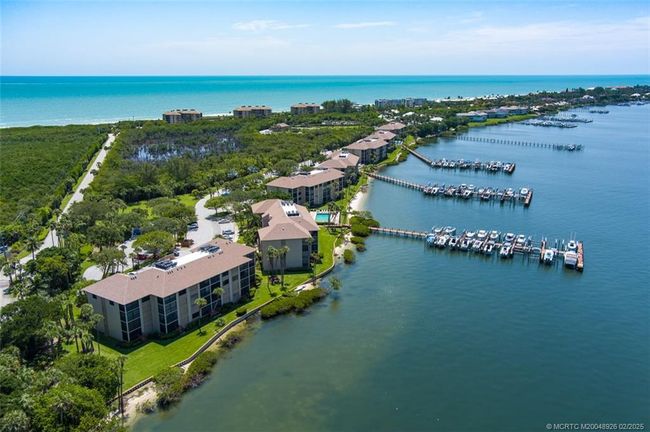 APT-304 - 4490 Sandpebble Trce, Condo with 2 bedrooms, 2 bathrooms and null parking in STUART FL | Image 23