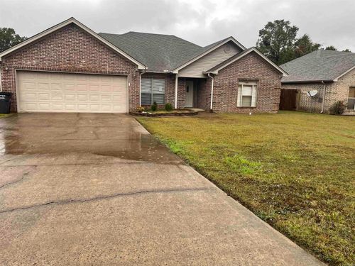 1901 Reveille Cir, Jacksonville, AR, 72076-9157 | Card Image