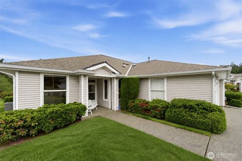 8903 70th Street Ct Sw, Lakewood, WA, 98498-4076 | Card Image