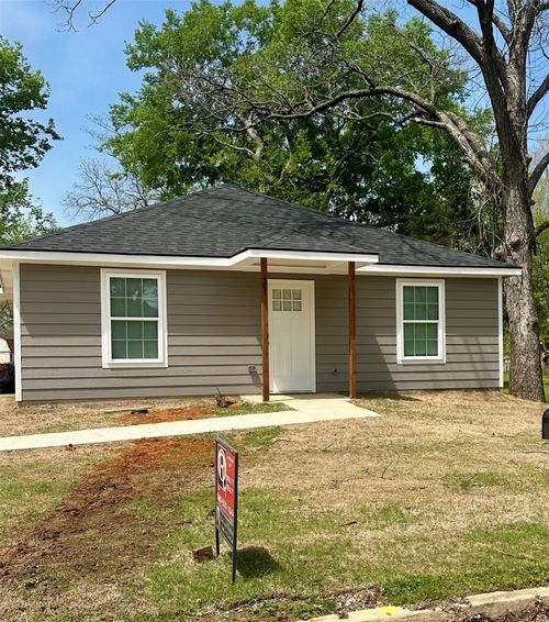 421 S 10th Ave, Durant, OK, 74701-6105 | Card Image