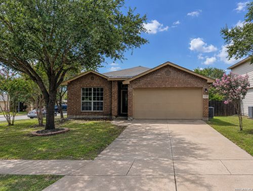 535 Diana Dr, Converse, TX, 78109-1134 | Card Image