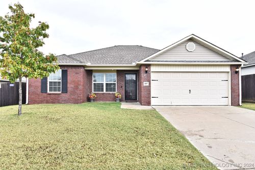 5897 E 148th Street S, Bixby, OK, 74008 | Card Image