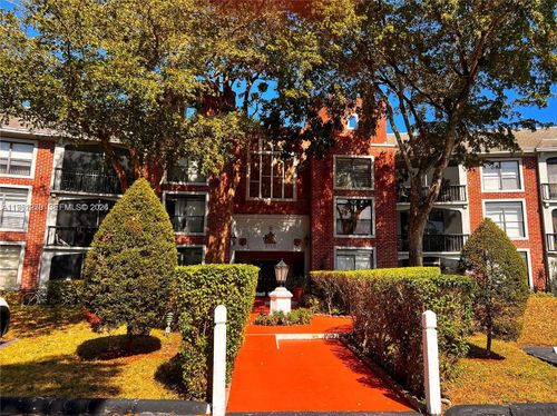 apt-2z-3760 Inverrary Dr, LAUDERHILL, FL, 33319-5159 | Card Image