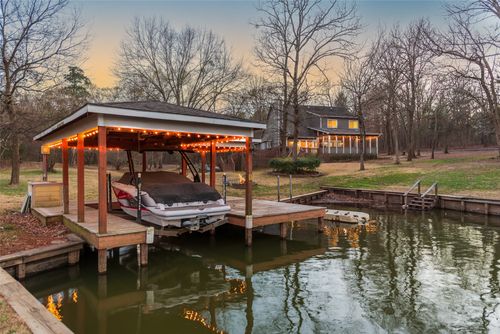 233 E El Dorado Dr, Scroggins, TX, 75480 | Card Image