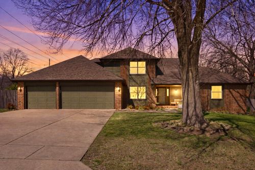 1811 E Vincent Dr, Springfield, MO, 65804-4313 | Card Image