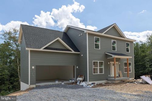 1086 Reynolds Rd, CROSS JUNCTION, VA, 22625-1721 | Card Image
