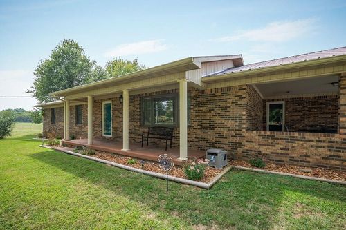 579 Old Celina Road, Allons, TN, 38541 | Card Image