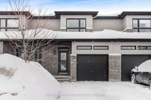 877 Platinum St, Rockland, ON, K4K0L2 | Card Image