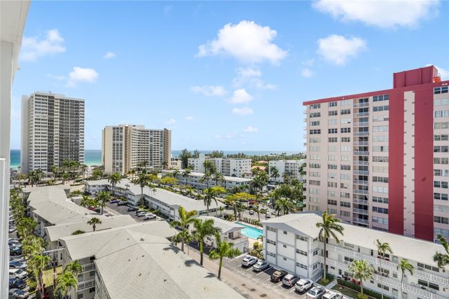 APT-1008 - 3113 S Ocean Dr, Condo with 2 bedrooms, 2 bathrooms and null parking in Hallandale Beach FL | Image 22