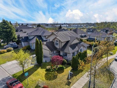 6791 178b St, Surrey, BC, V3S9E1 | Card Image