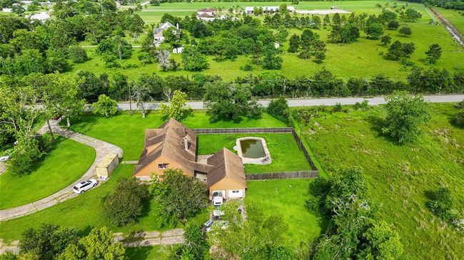 2138 Clifford St, House other with 4 bedrooms, 3 bathrooms and 2 parking in Alvin TX | Image 37