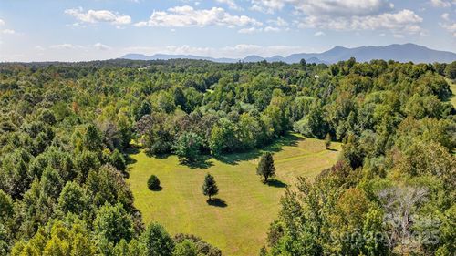 5963 Peniel Rd, Tryon, NC, 28782-8826 | Card Image