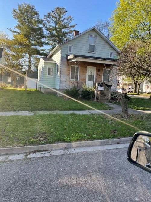 220 S Carolina St, Saginaw, MI, 48602-3016 | Card Image