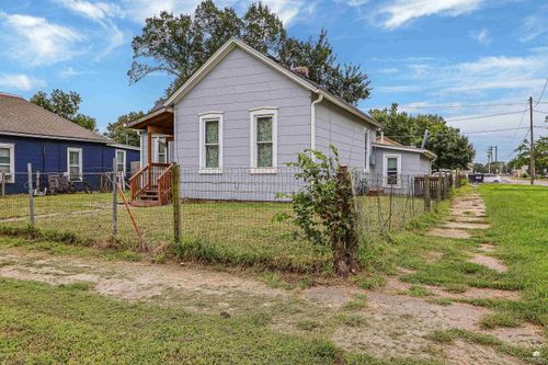 239 W 10th Street, Junction City, KS, 66441 | Card Image
