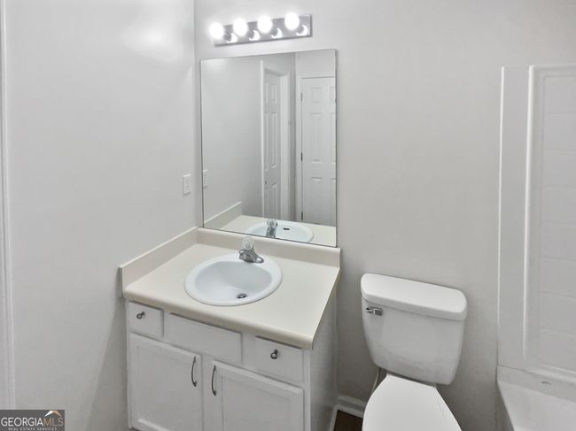 2708 Parkway Trl, Townhouse with 2 bedrooms, 3 bathrooms and 1 parking in Lithonia GA | Image 8