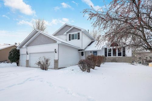 6970 137th Ln Nw, Ramsey, MN, 55303-6066 | Card Image