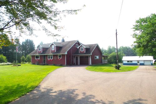 W6981 Cedar St, Medford, WI, 54451-8960 | Card Image