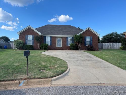114 Regent Ct, Prattville, AL, 36066-7352 | Card Image