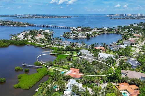 3920 Red Rock Way, SARASOTA, FL, 34231-3545 | Card Image