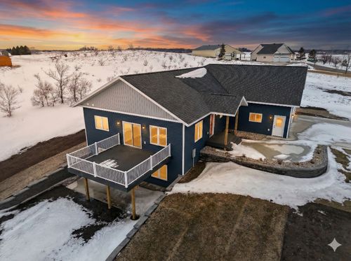 23569 Highland Trl, Fergus Falls, MN, 56537-8172 | Card Image
