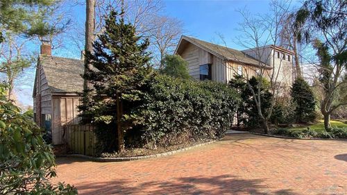 267 Great River Rd, Great River, NY, 11739-3011 | Card Image