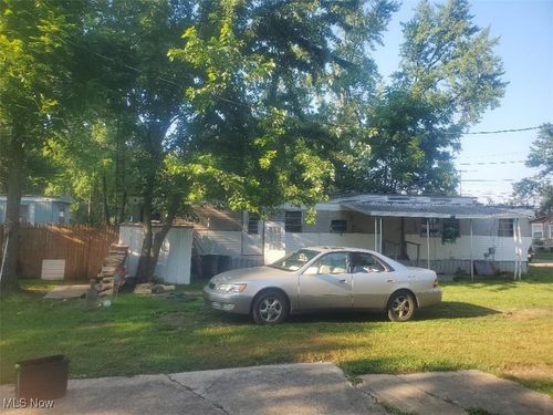 3022 Taft Ave Ne, Canton, OH, 44705-2525 | Card Image
