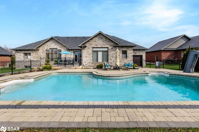 25 Mennill Drive, House other with 4 bedrooms, 4 bathrooms and 13 parking in Snow Valley ON | Image 42