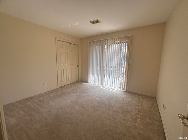 APT-28 - 920 17 Th St, Condo with 3 bedrooms, 2 bathrooms and null parking in Moline IL | Image 10
