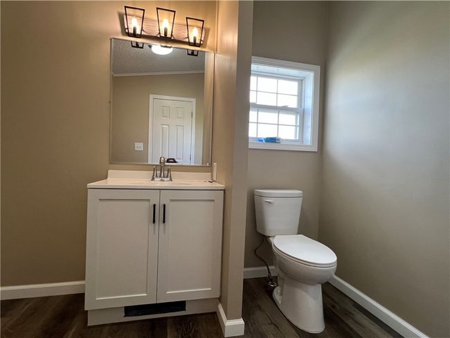 629 N State Highway 128, House other with 3 bedrooms, 2 bathrooms and null parking in Lakewood IL | Image 12