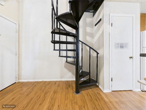206-1905 San Gabriel St, Austin, TX, 78705-5341 | Card Image