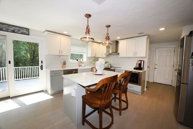 35 Ryders Ln, House other with 4 bedrooms, 3 bathrooms and 6 parking in Marshfield MA | Image 14