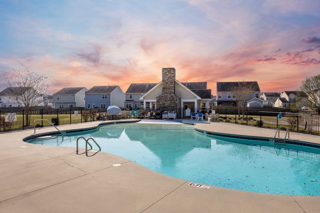 Community pool 2 | Image 32