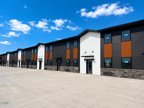 104-109 Fisher Lane, Bismarck, ND, 58504 | Card Image