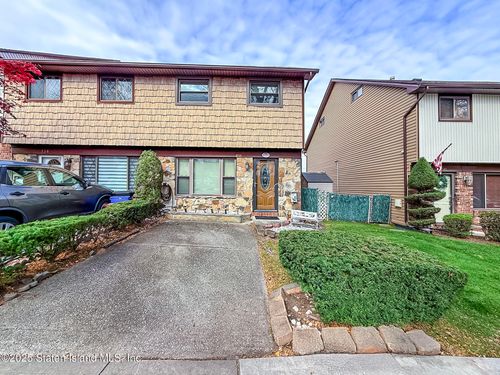 340 Rolling Hill Grn, Staten Island, NY, 10312-1806 | Card Image