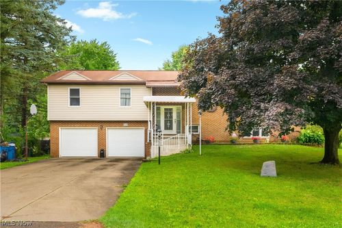 4249 Tapper Rd, Norton, OH, 44203-6132 | Card Image