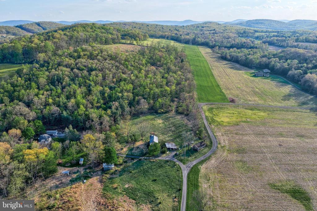 Farm in NEW BLOOMFIELD 5