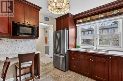 12-2825 Gananoque Dr, Mississauga, ON, L5N1V6 | Card Image