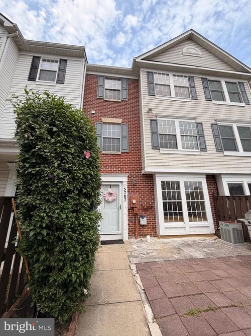 5707 Duke Ct, FREDERICK, MD, 21703-2850 | Card Image