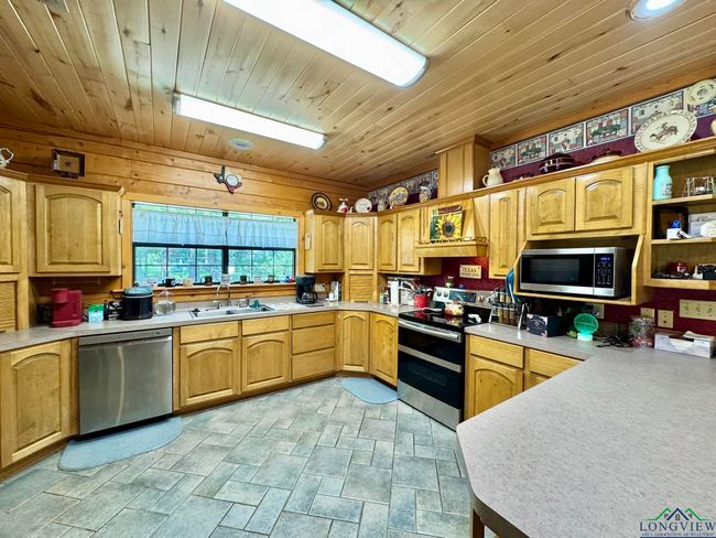 332 E Wynns Creek Rd, House other with 4 bedrooms, 3 bathrooms and null parking in Kilgore TX | Image 9