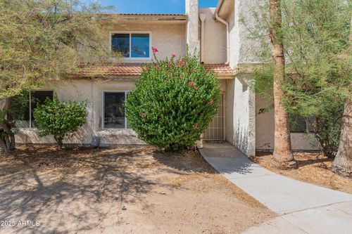 36-3840 N 43rd Ave, Phoenix, AZ, 85031-2934 | Card Image