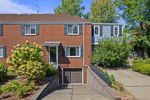 5805 Elwood St, Shadyside, PA, 15232-2509 | Card Image