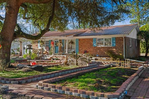 3422 Longwood Ln, Conway, SC, 29527-6033 | Card Image