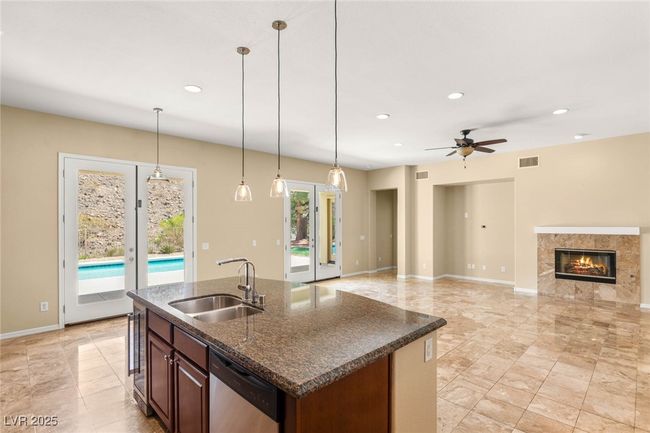 17 Morninglow Pass, House other with 4 bedrooms, 4 bathrooms and null parking in Henderson NV | Image 20